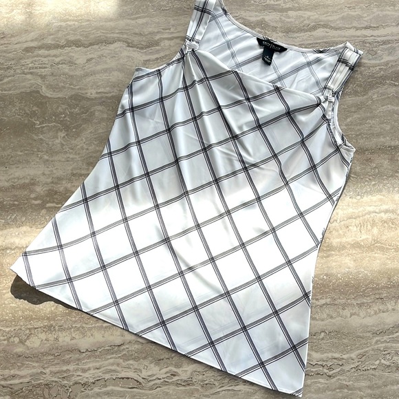 WHBM tank top - Picture 7 of 8